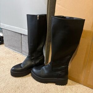 London Fog Black Women's Combat Boots